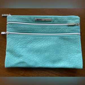 Jones NY Clutch Purse - feat. Phone Charger